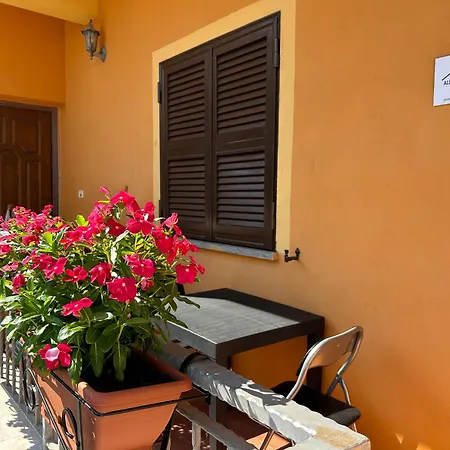 Coni Zugna 114 شقة